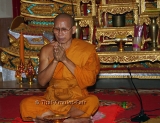 Luang Pho Ang Buddha Glücksarmband für Donnerstags - Farbe Orange